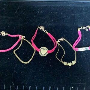 Heart bracelet set